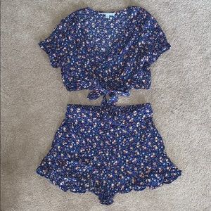 American Eagle Floral Set
